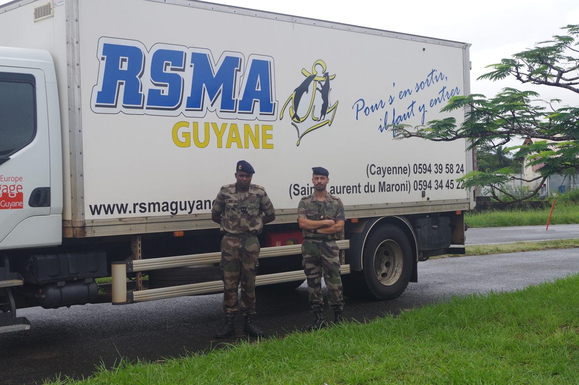 Pour devenir chauffeur routier en Guyane, participez à la formation de conducteur transport routier à Cayenne dispensée par le RSMA de Guyane.