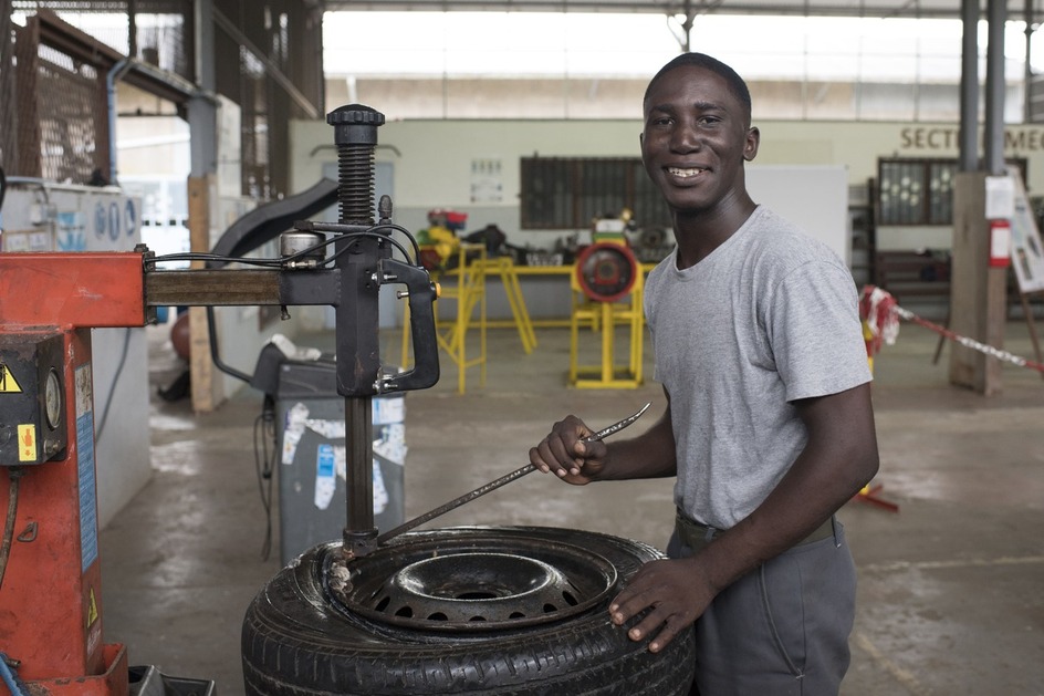 Formation agent d'entretien automobile - RSMA Guyane - Formation professsionnelle en Guyane