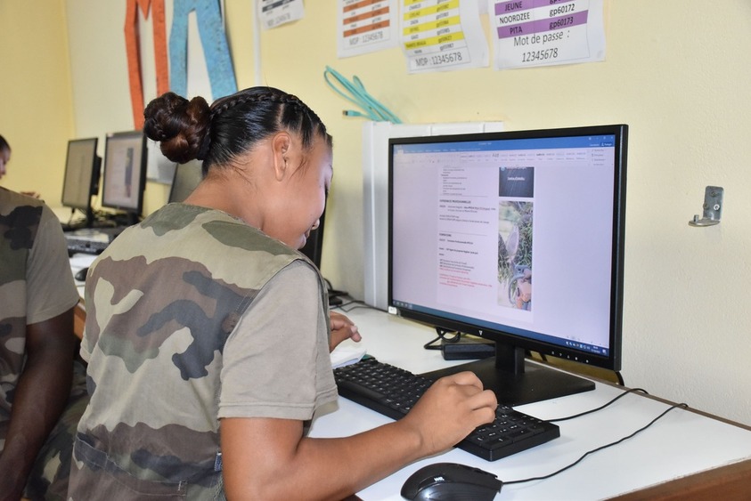 Formation Remobilisation vers lemploi tertiaire - RSMA Guyane - Formation professsionnelle en Guyane